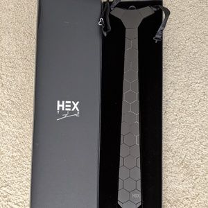 Hex tie